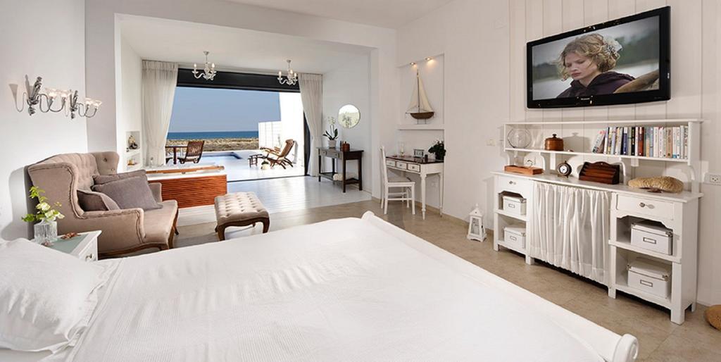 Yamim Suites On The Beach Shavei Tsion Chambre photo